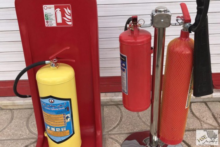 خدمات ایمنی و آتش نشانی طوفان شارژ و فروش کپسولهای آتش نشانی